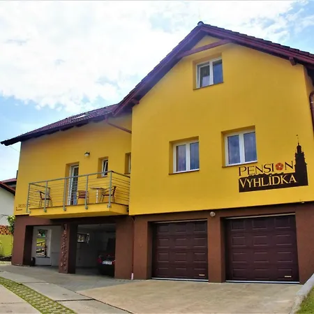 Vyhlidka Guest house 3*